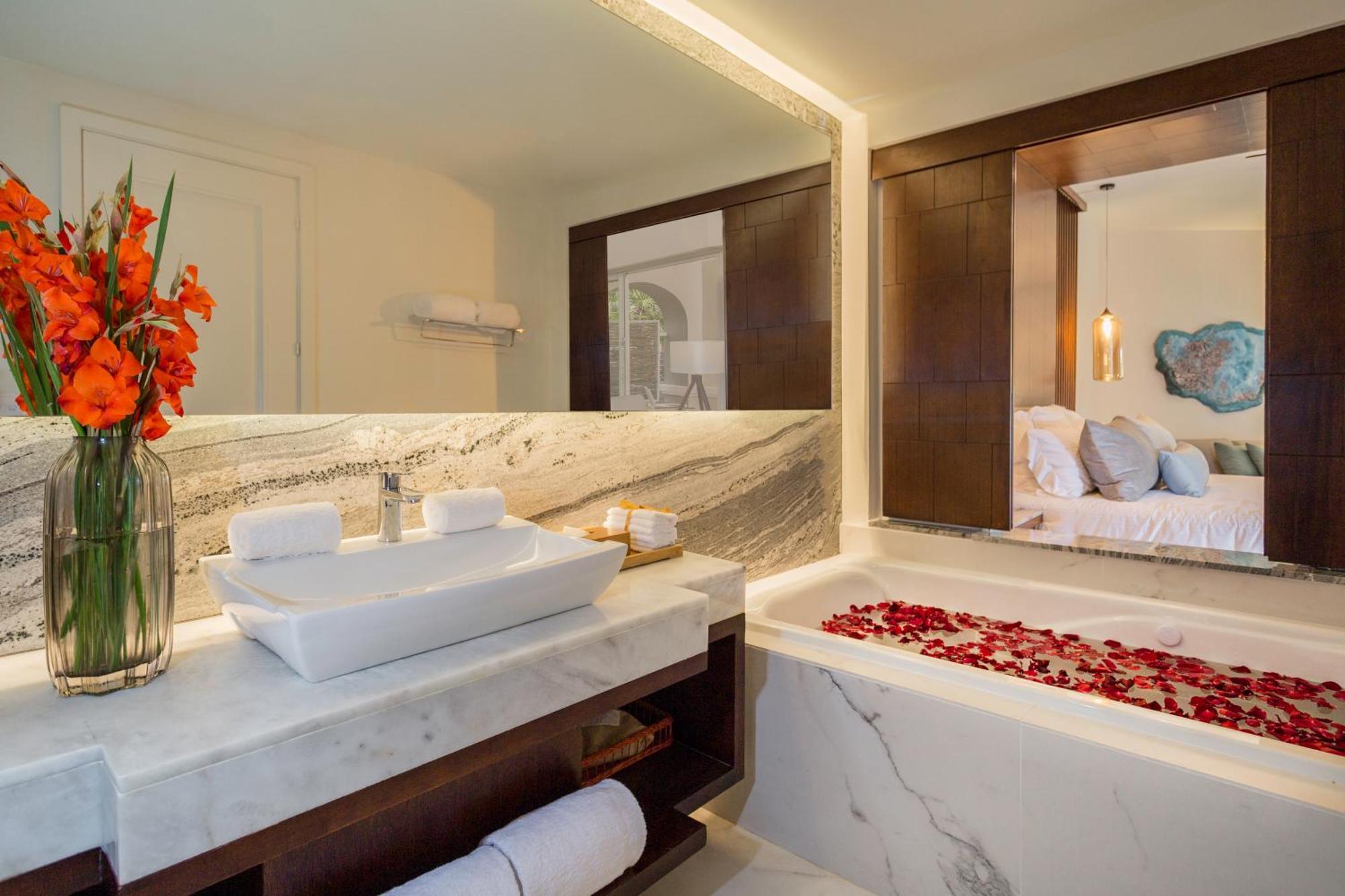 Junior Suite Private Pool Double